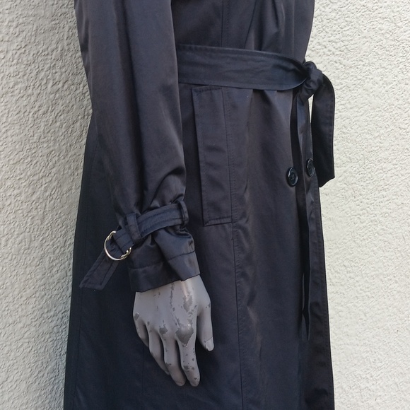 LIZ CLAIBORNE PETITES (UKRAINE) VINTAGE DOUBLE-BREASTED TRENCH COAT (LADIES) - Picture 14 of 17